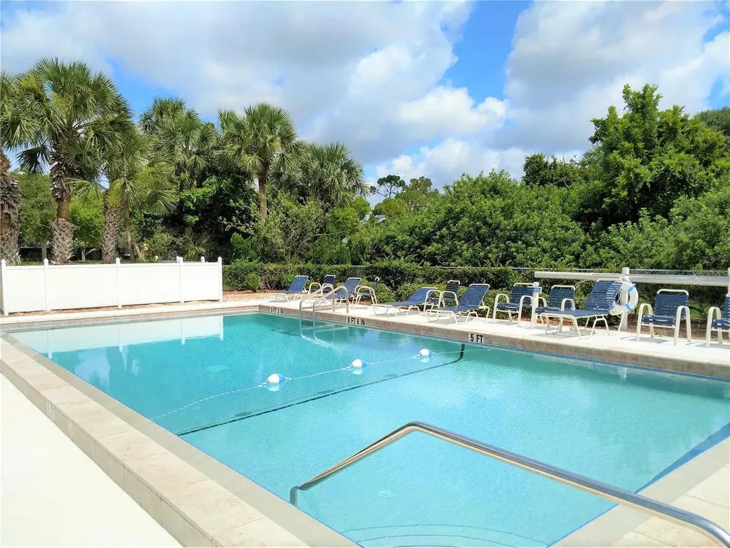 208 Cerromar Way S Venice FL 34293