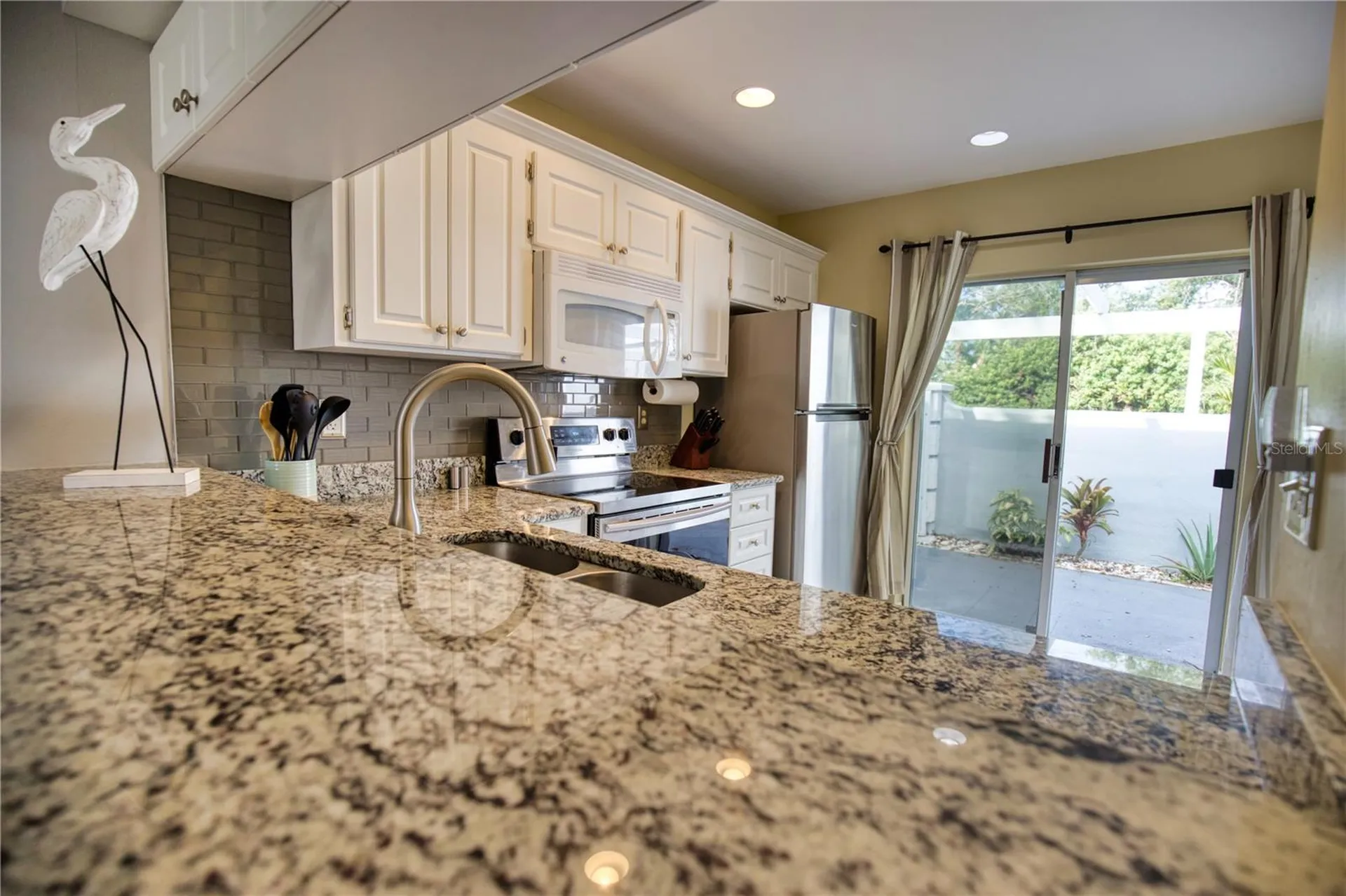 208 Cerromar Way S Venice FL 34293