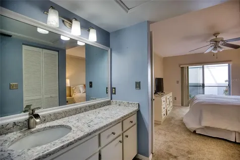 208 Cerromar Way S Venice FL 34293