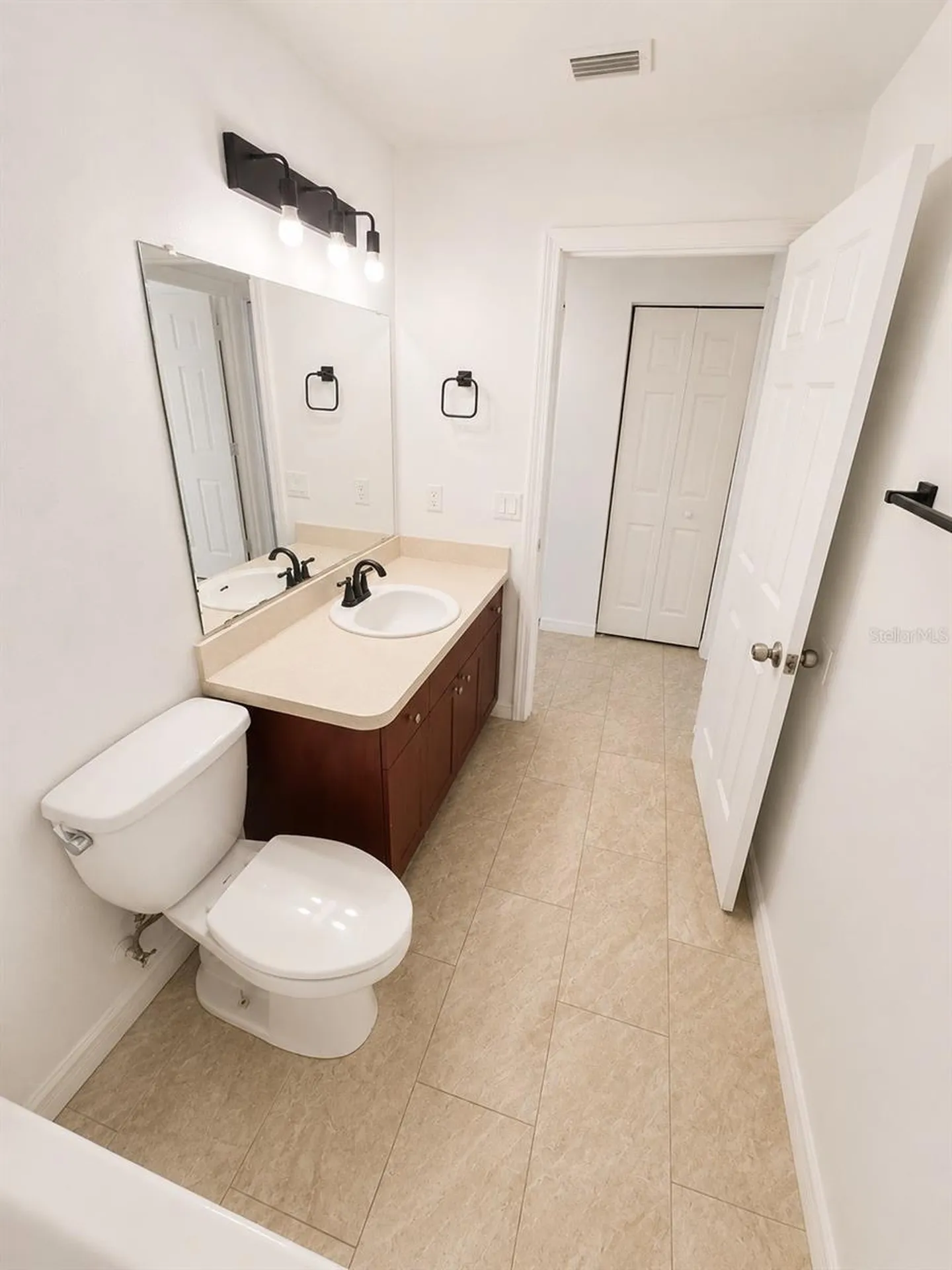 3019-3019 Walnut Court Leesburg FL 34748