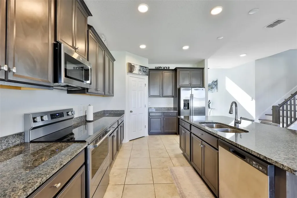 2927 Marine Grass Drive Wimauma FL 33598