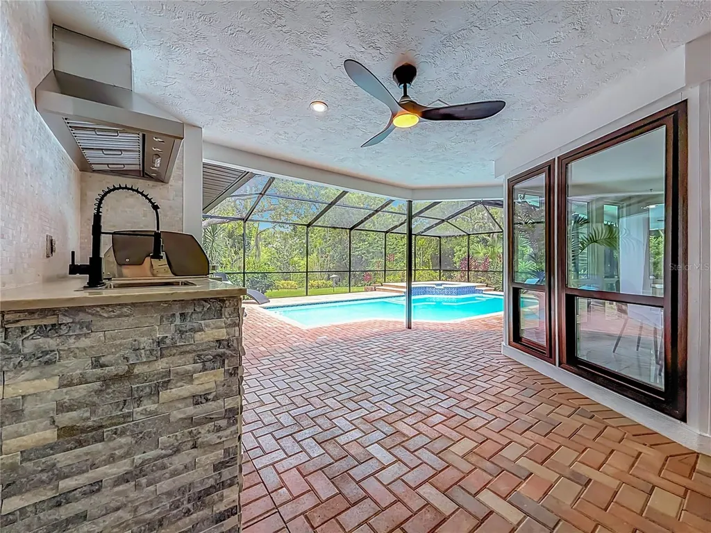 1494 Sturbridge Court Dunedin FL 34698