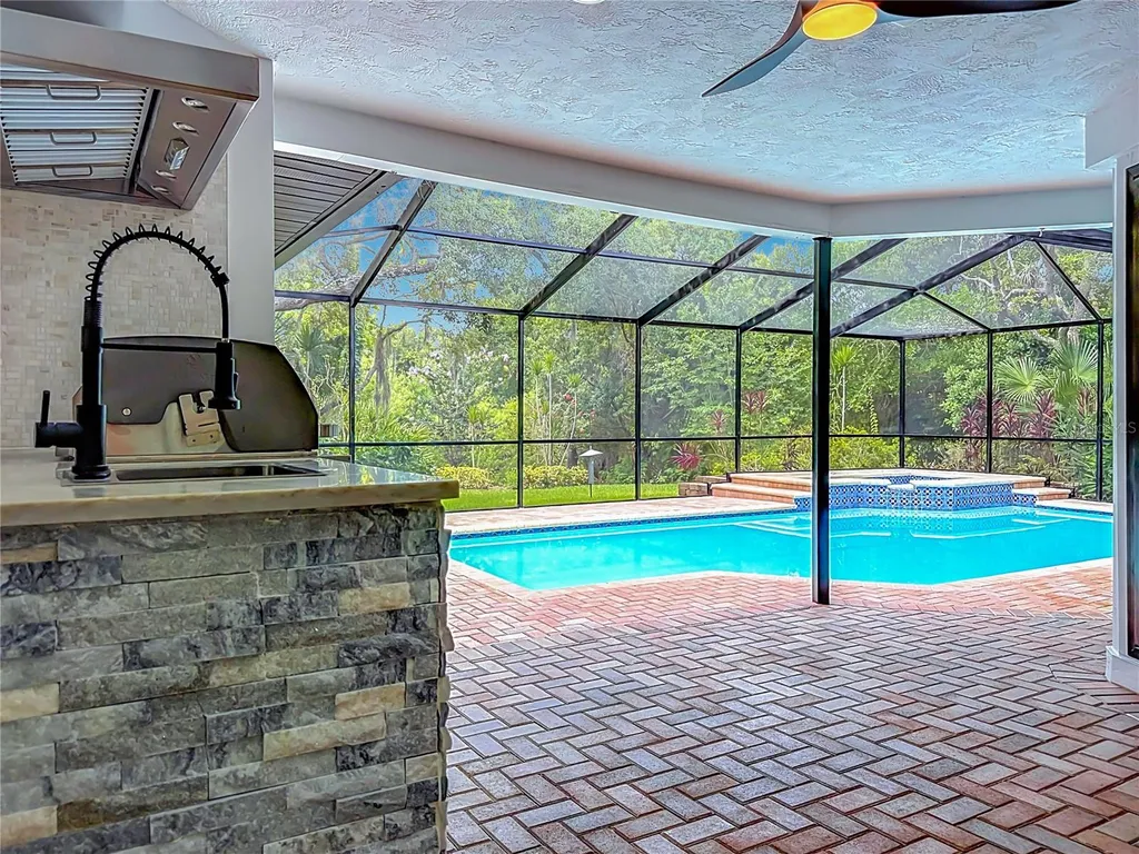 1494 Sturbridge Court Dunedin FL 34698