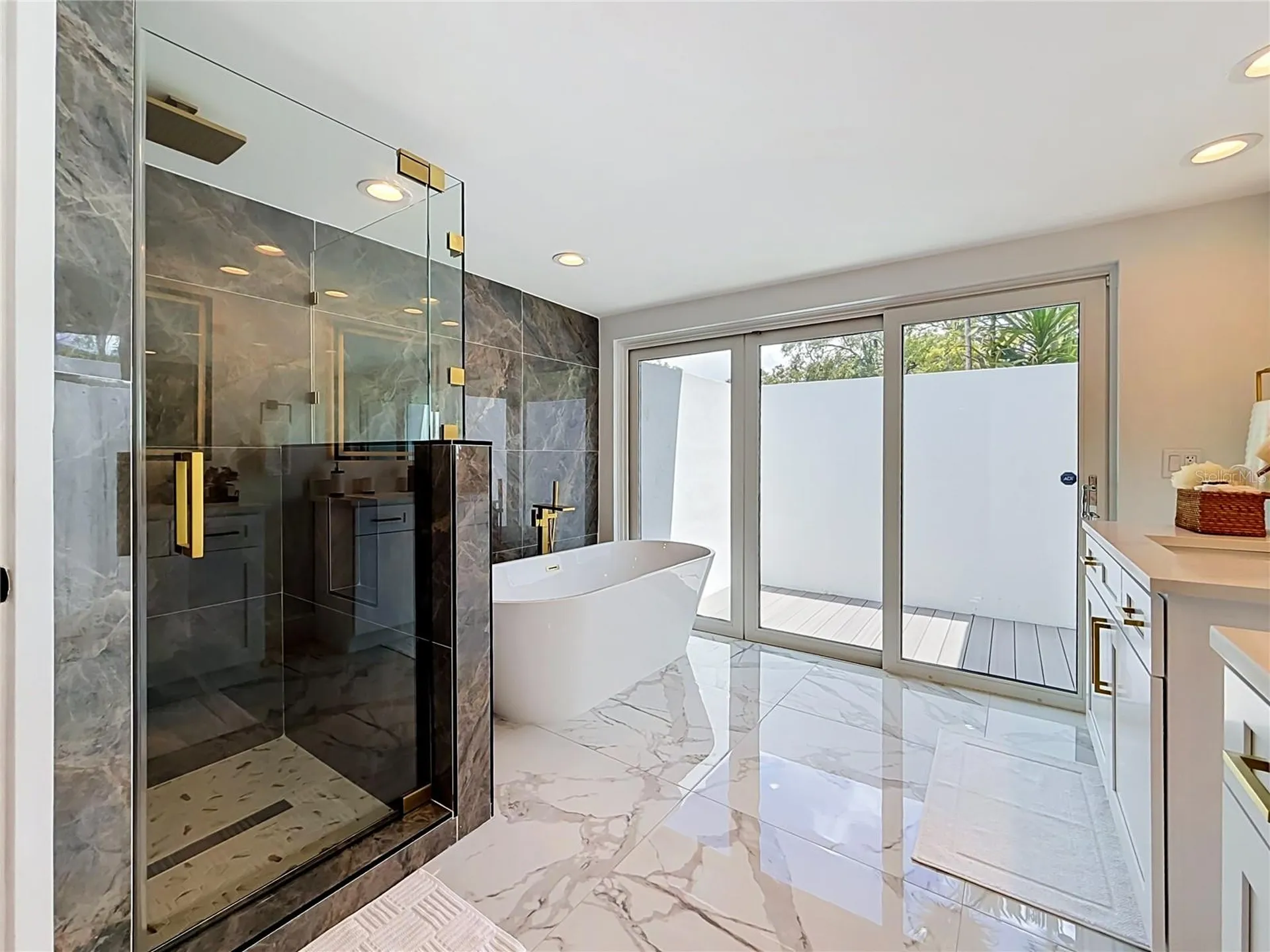 1494 Sturbridge Court Dunedin FL 34698