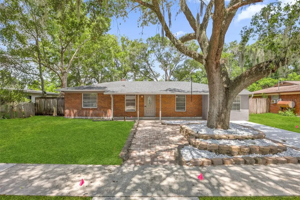 518 Lavon Drive Altamonte Springs FL 32701