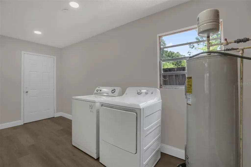 518 Lavon Drive Altamonte Springs FL 32701