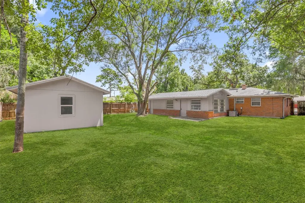 518 Lavon Drive Altamonte Springs FL 32701