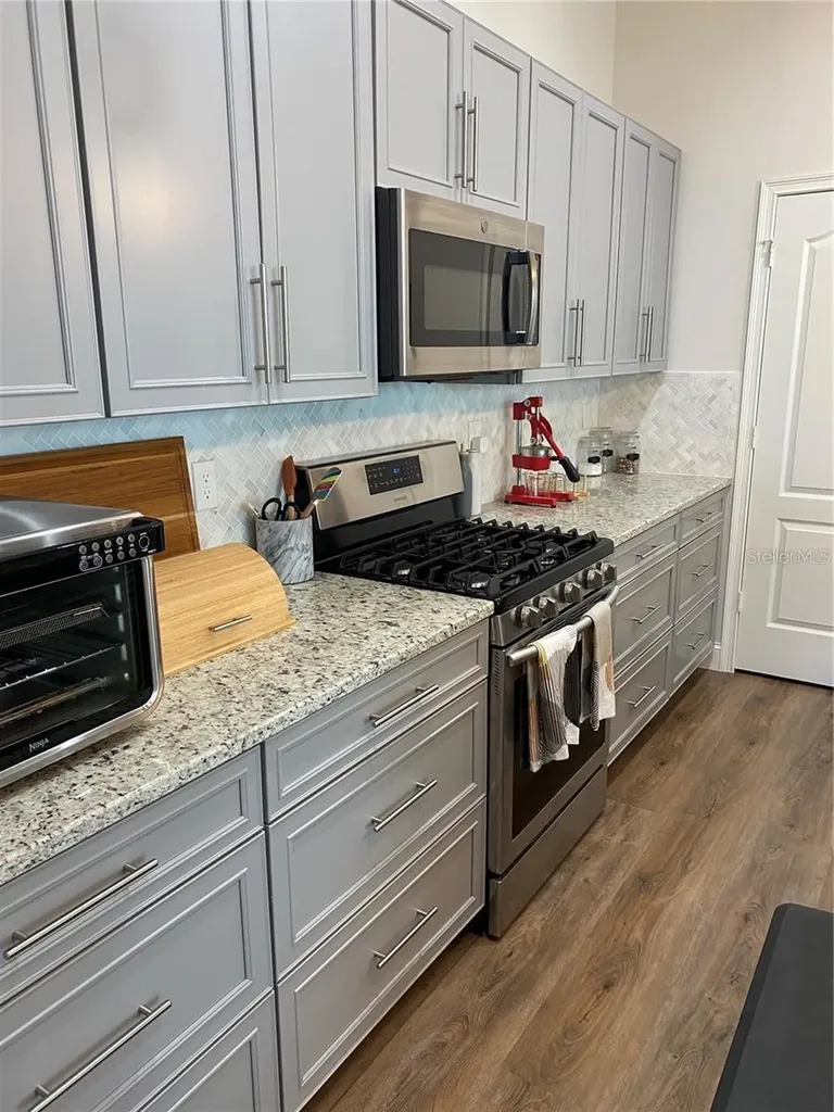 6487 SW 74th Drive Gainesville FL 32608