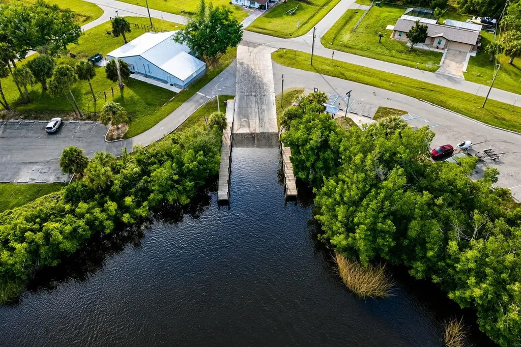 27072 Hillshire Lane Punta Gorda FL 33983
