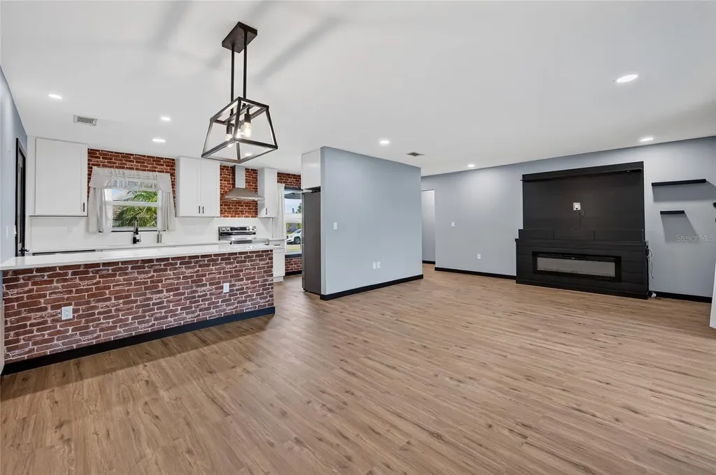27072 Hillshire Lane Punta Gorda FL 33983
