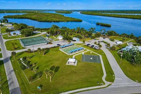 27072 Hillshire Lane Punta Gorda FL 33983