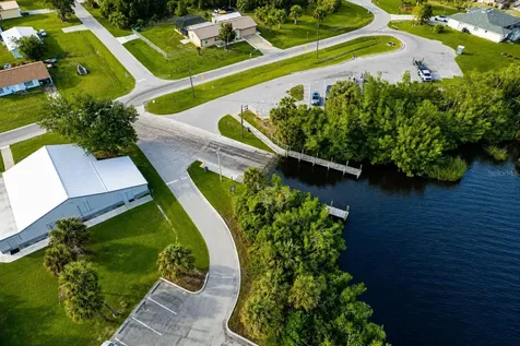 27072 Hillshire Lane Punta Gorda FL 33983