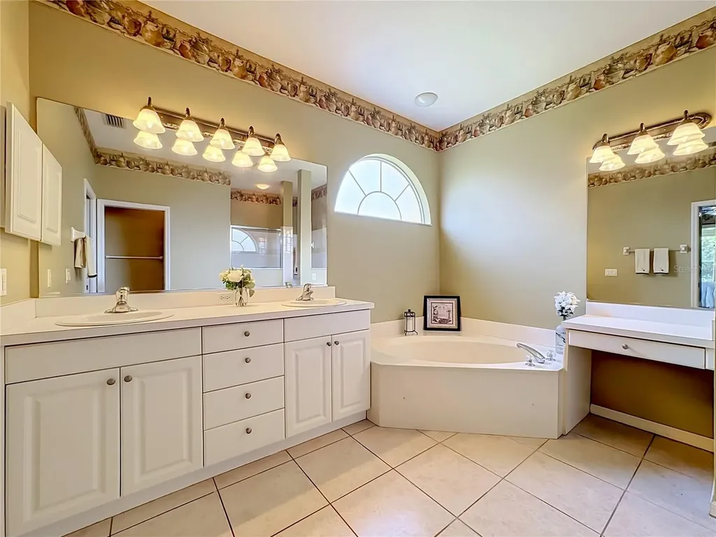 6108 Laurel Creek Trail Ellenton FL 34222