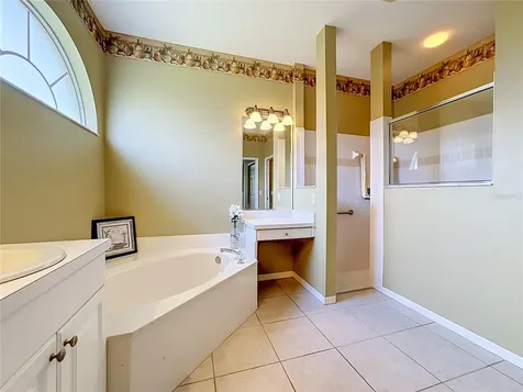 6108 Laurel Creek Trail Ellenton FL 34222