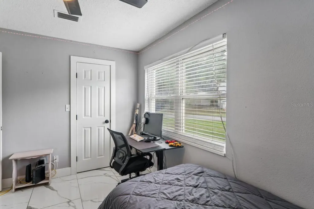 6245 Warren Avenue New Port Richey FL 34653