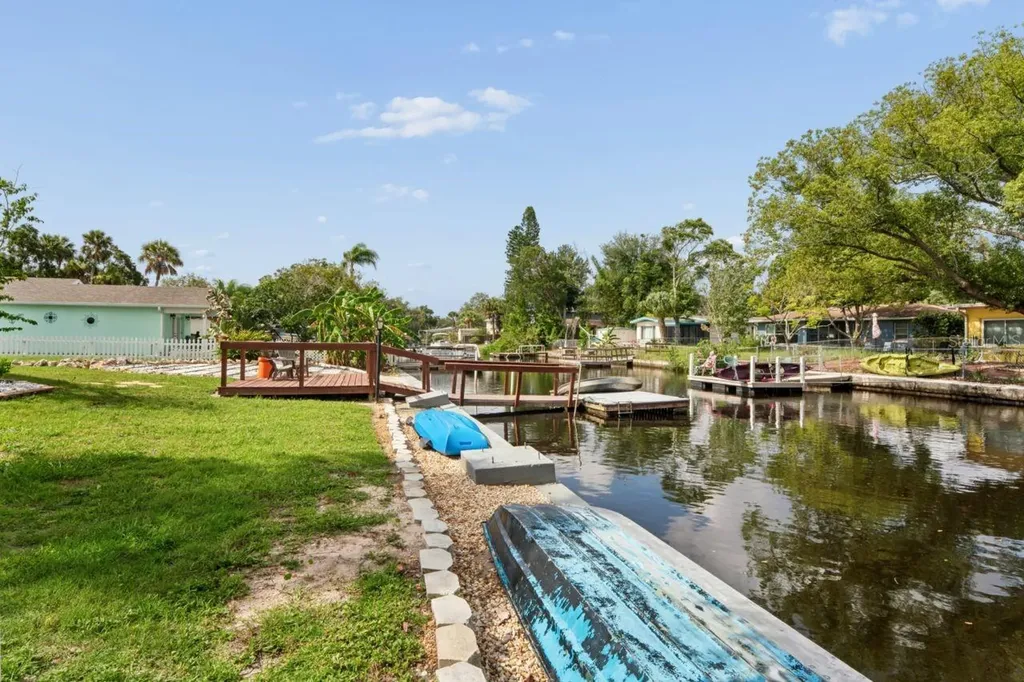 6245 Warren Avenue New Port Richey FL 34653