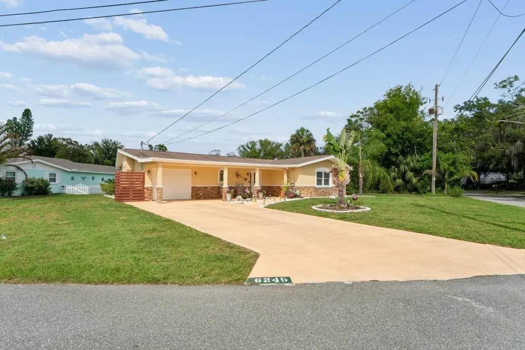 6245 Warren Avenue New Port Richey FL 34653