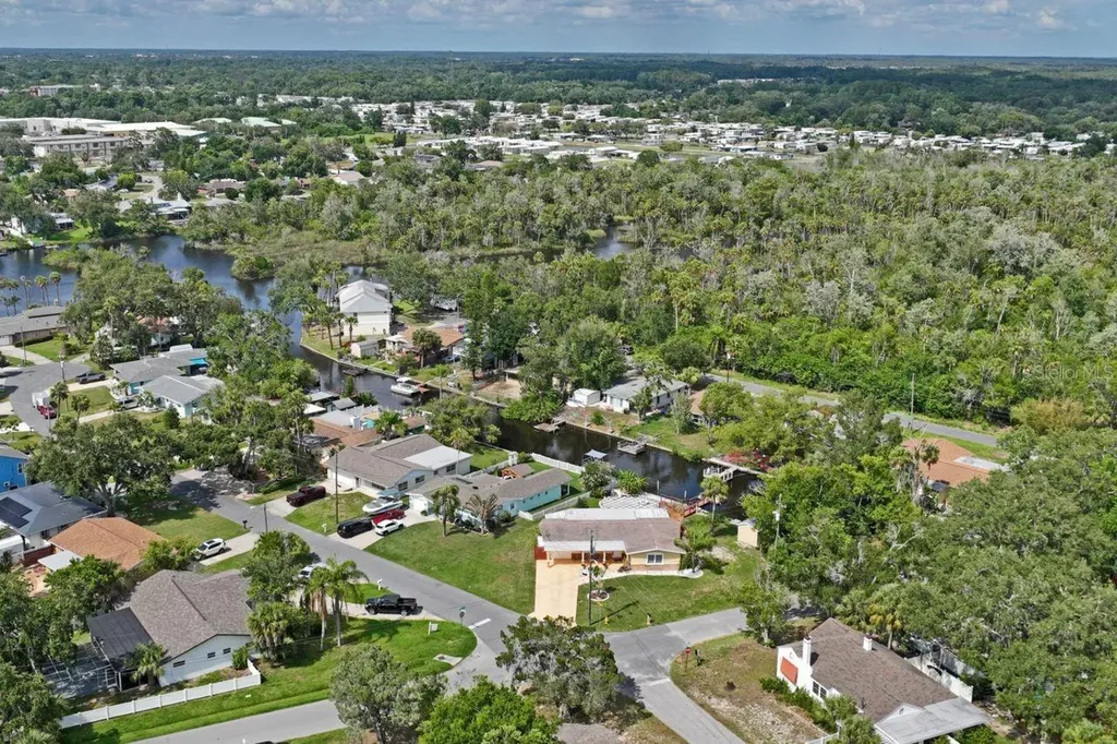 6245 Warren Avenue New Port Richey FL 34653
