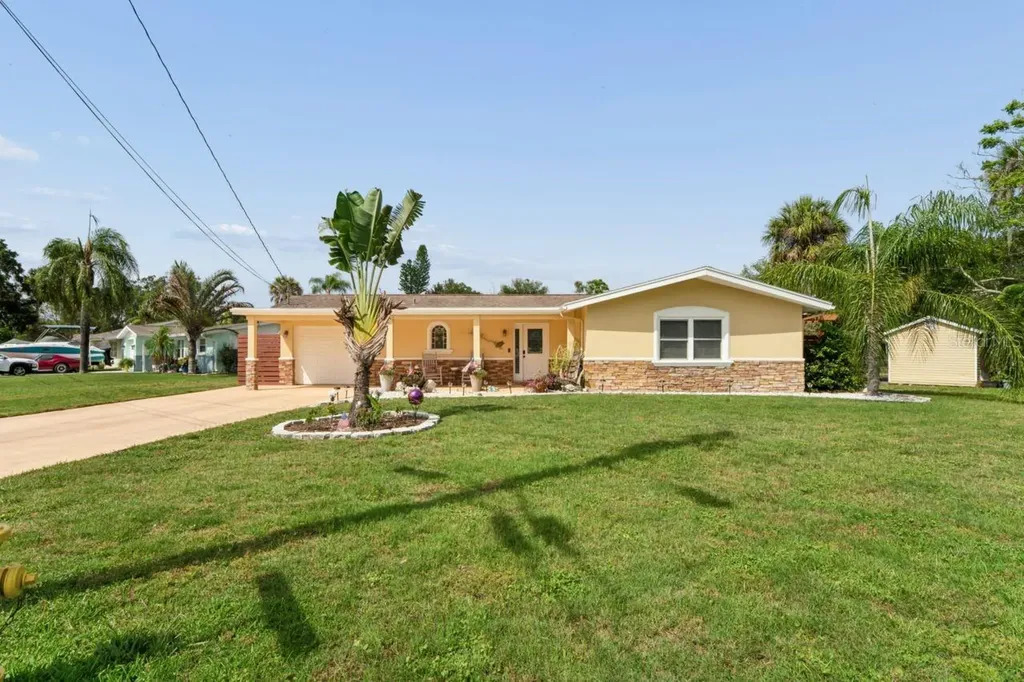 6245 Warren Avenue New Port Richey FL 34653