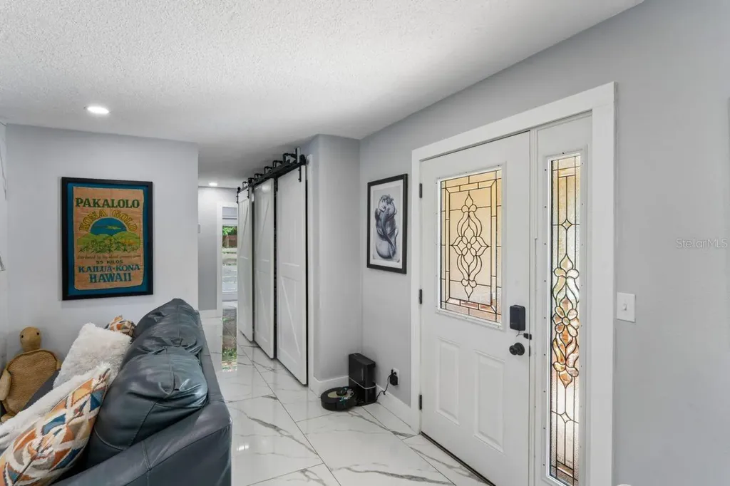 6245 Warren Avenue New Port Richey FL 34653
