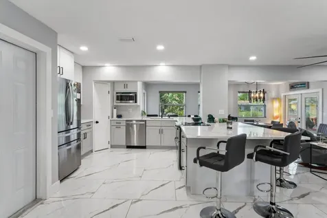 6245 Warren Avenue New Port Richey FL 34653