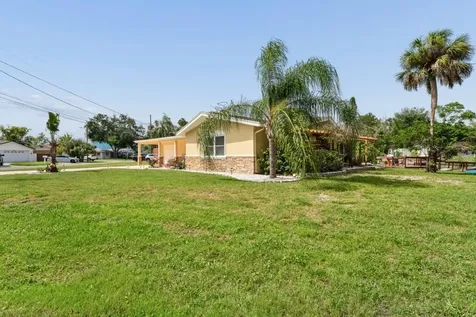 6245 Warren Avenue New Port Richey FL 34653
