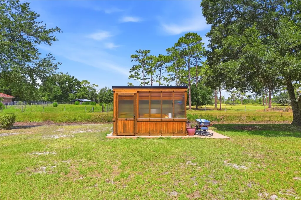 19113 Quinlan Street Orlando FL 32833