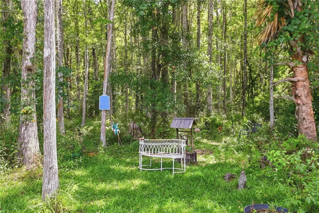 19113 Quinlan Street Orlando FL 32833