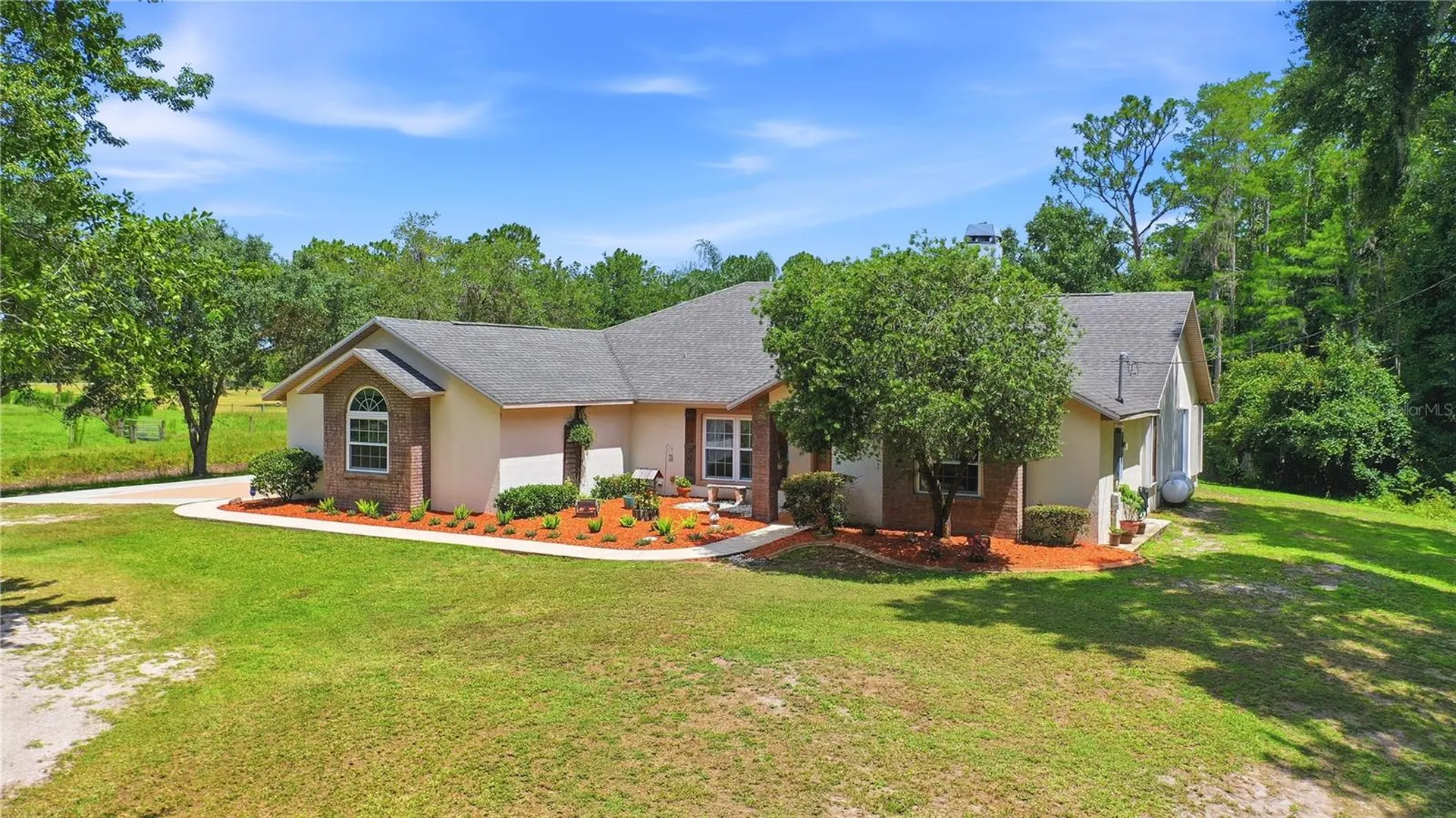 19113 Quinlan Street Orlando FL 32833