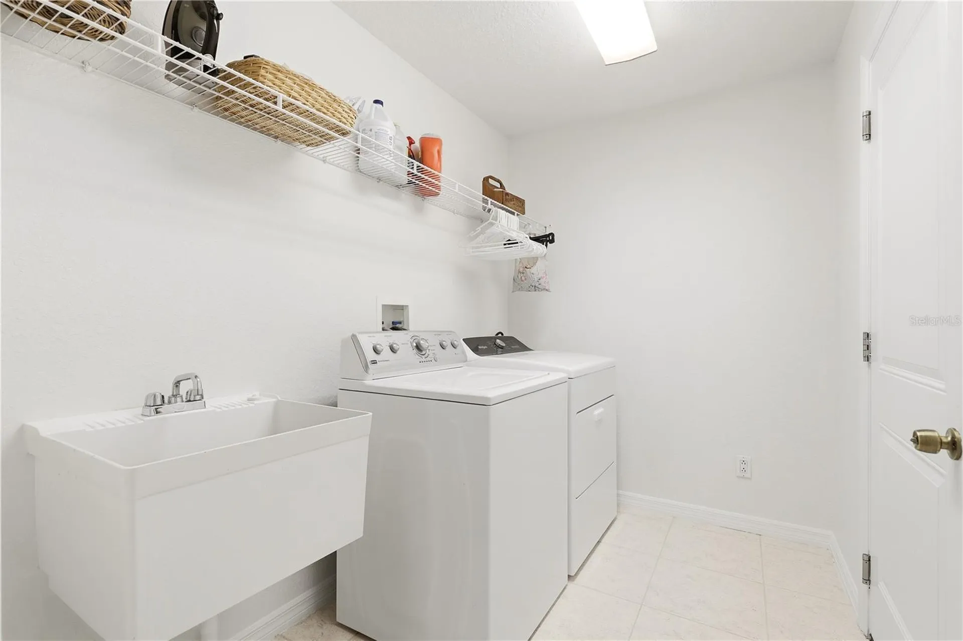 19113 Quinlan Street Orlando FL 32833