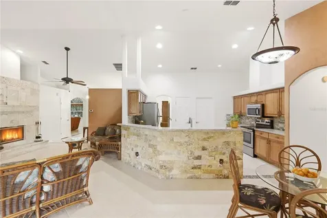 19113 Quinlan Street Orlando FL 32833