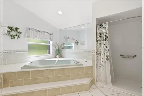 19113 Quinlan Street Orlando FL 32833
