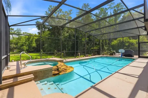 19113 Quinlan Street Orlando FL 32833
