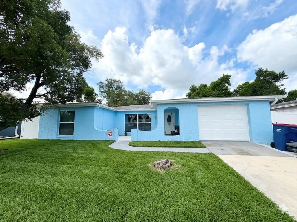 7040 Fox Hollow Drive Port Richey FL 34668