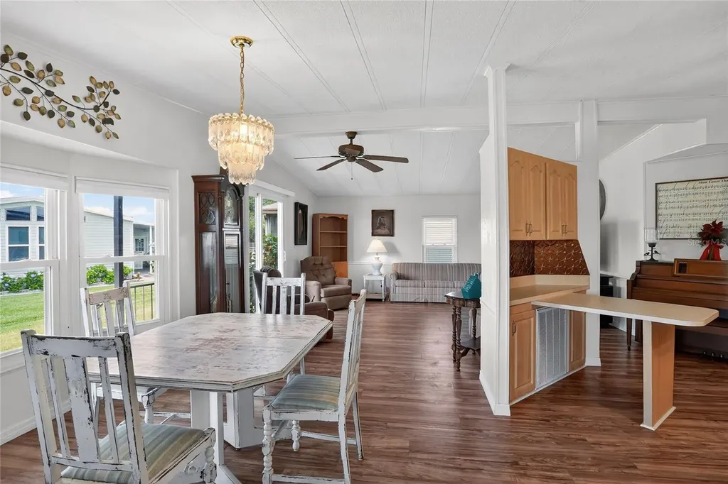 2055 S Floral Avenue Bartow FL 33830