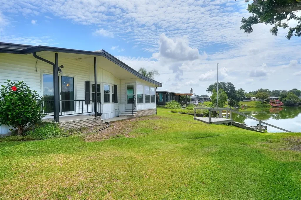 2055 S Floral Avenue Bartow FL 33830