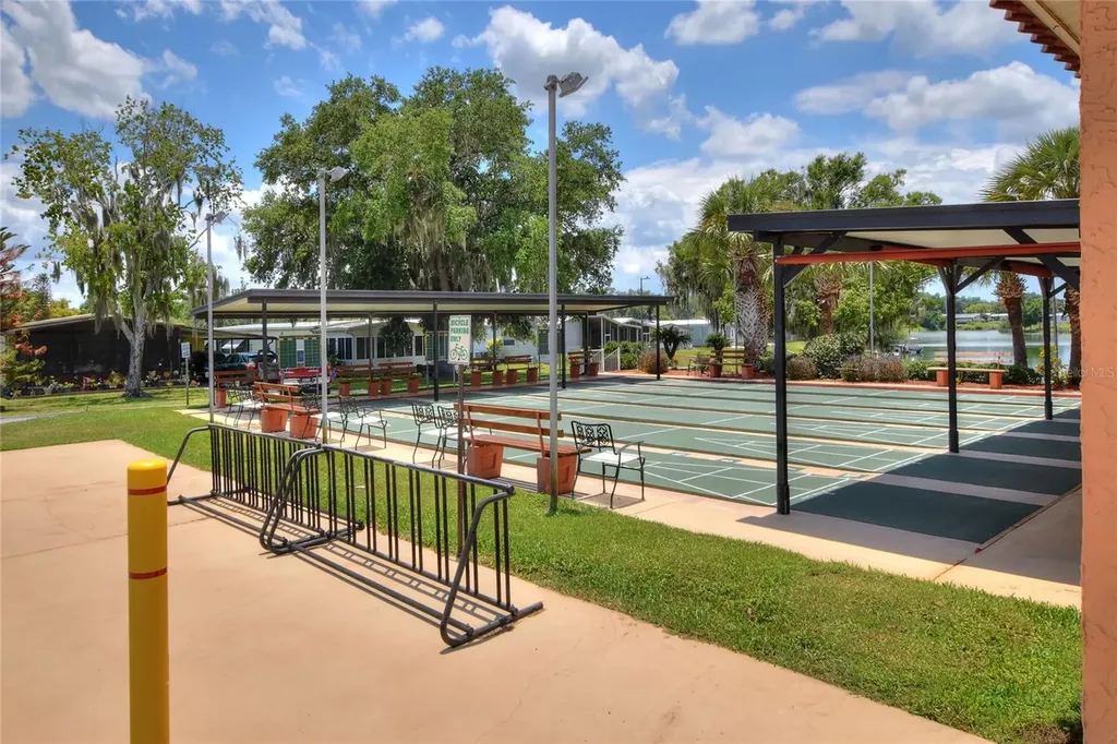 2055 S Floral Avenue Bartow FL 33830
