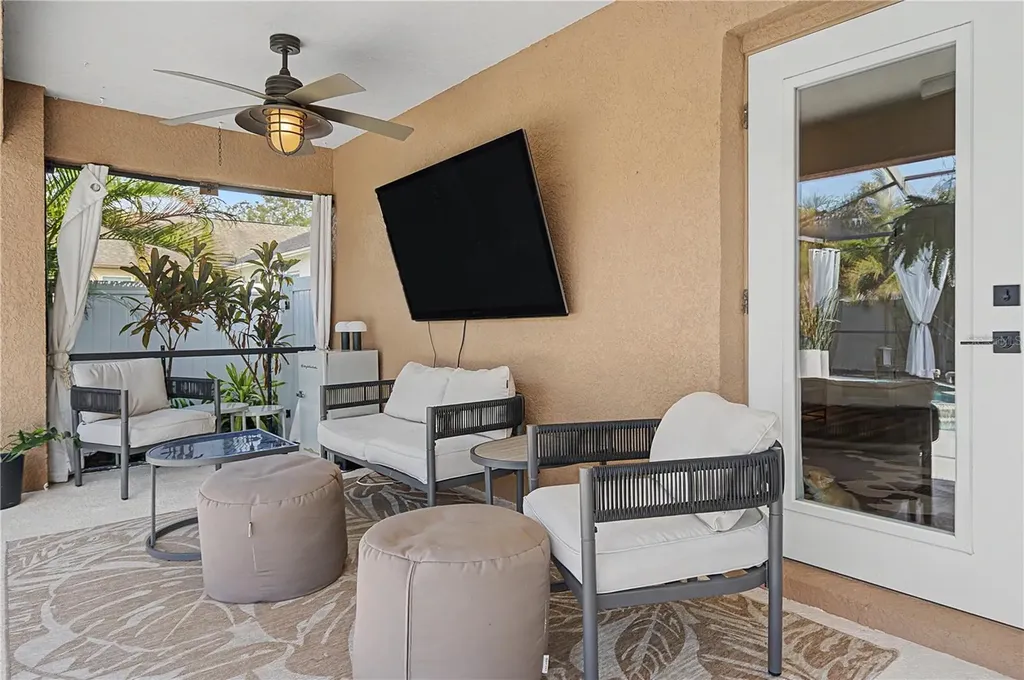 719 92nd Avenue N St Petersburg FL 33702
