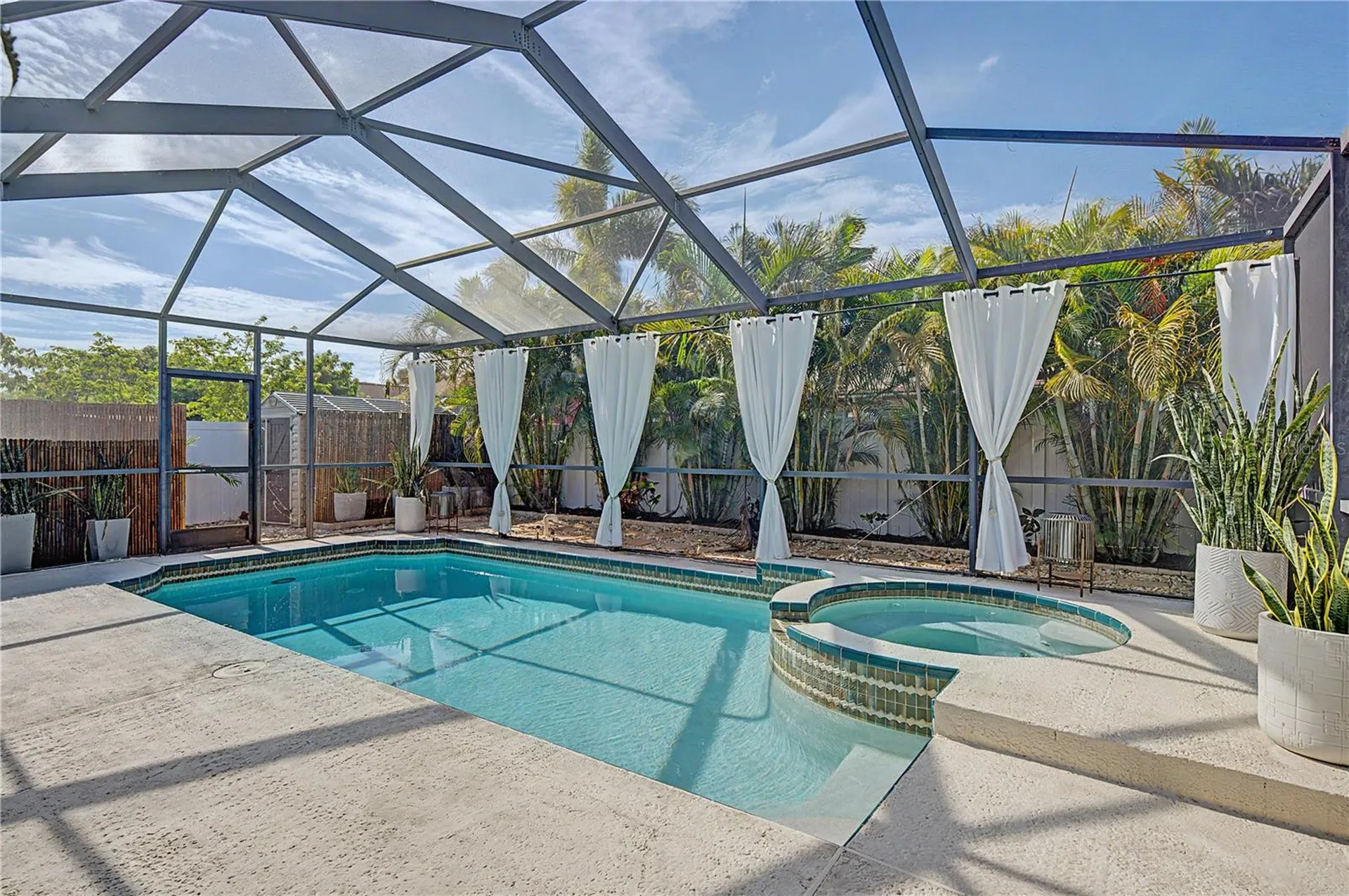 719 92nd Avenue N St Petersburg FL 33702