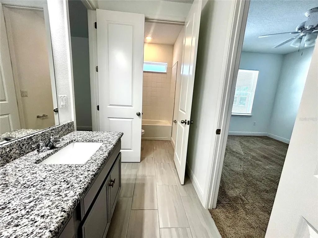 13456 Laxness Street Orlando FL 32827