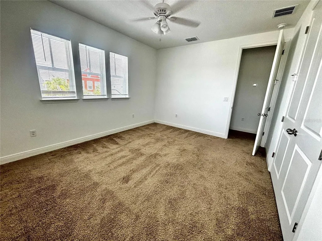 13456 Laxness Street Orlando FL 32827