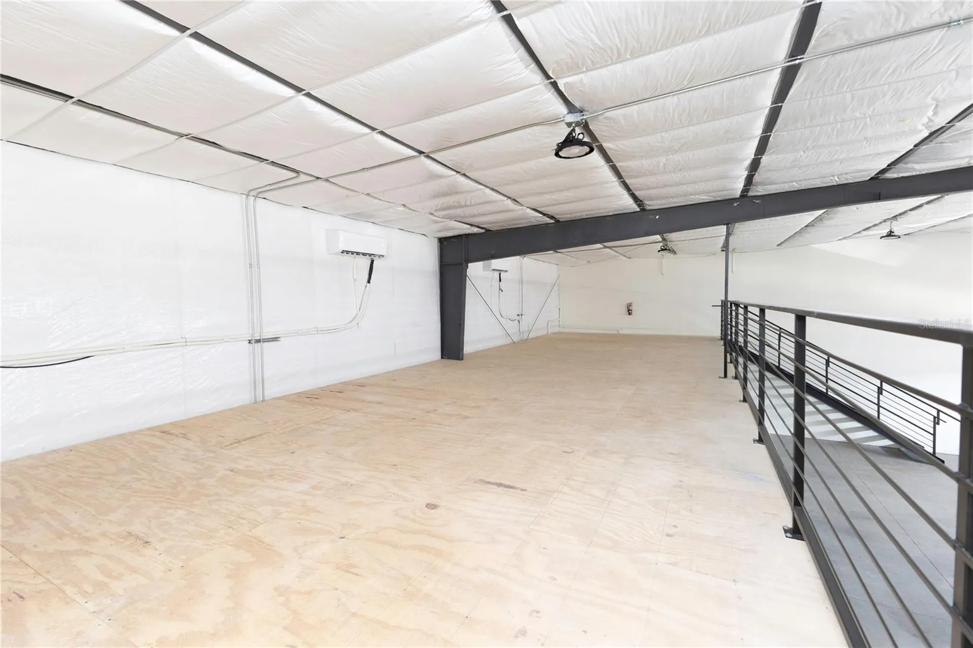 11089 N Us Highway 301 Oxford FL 34484