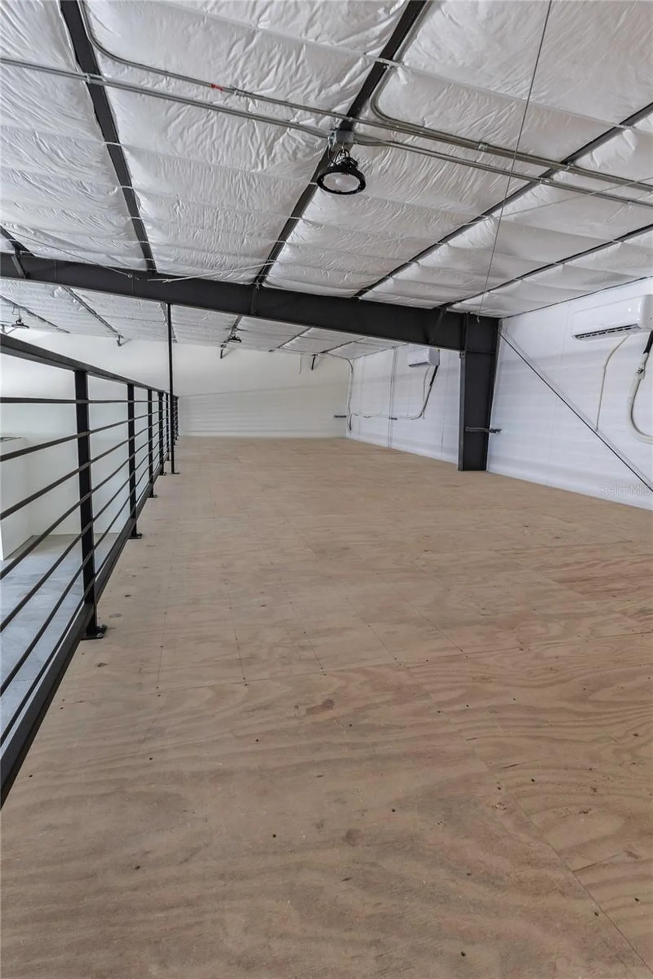 11089 N Us Highway 301 Oxford FL 34484