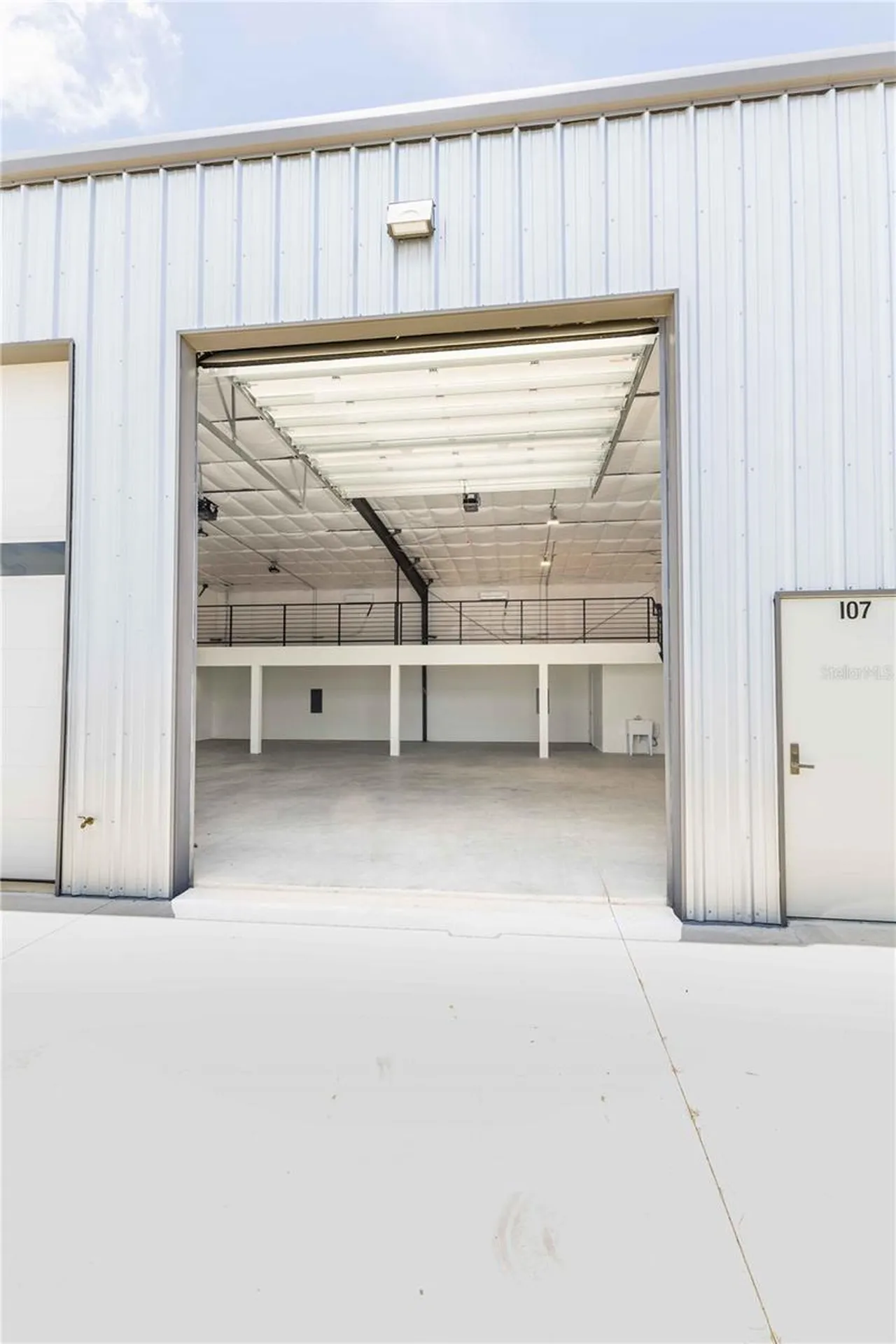 11089 N Us Highway 301 Oxford FL 34484