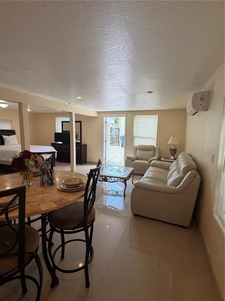 1212 E Columbus Drive Tampa FL 33605