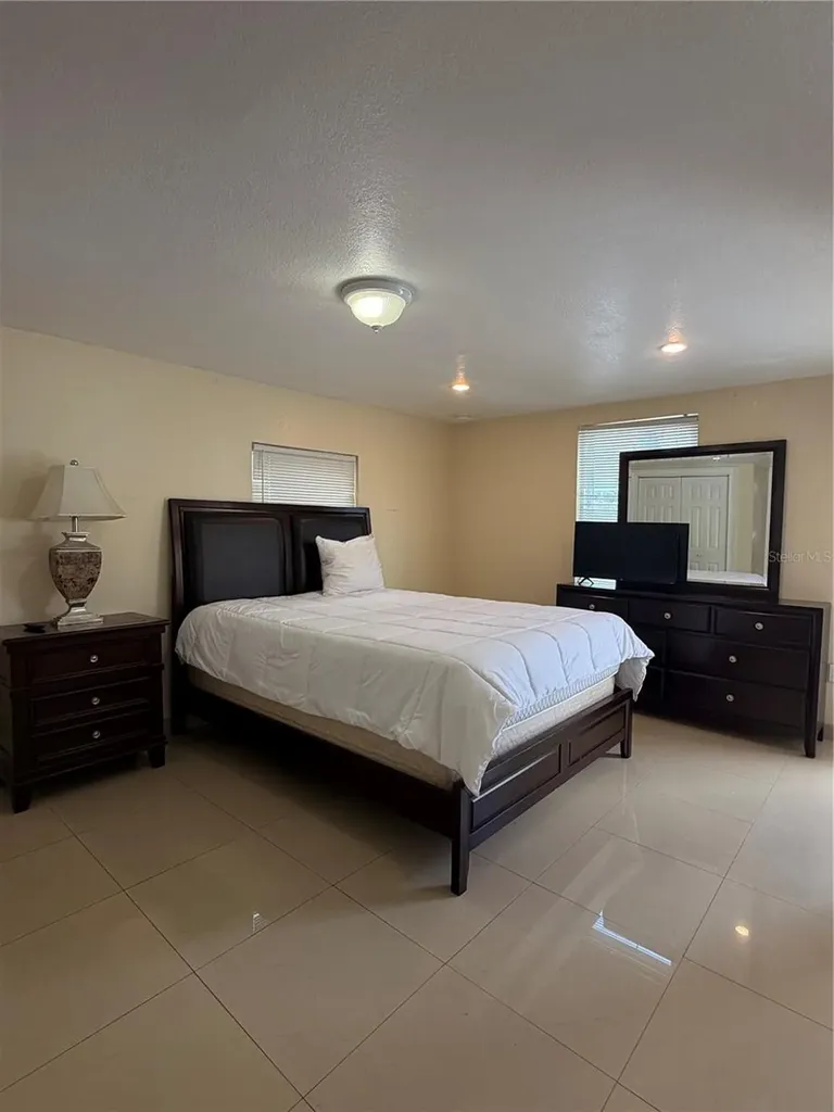 1212 E Columbus Drive Tampa FL 33605
