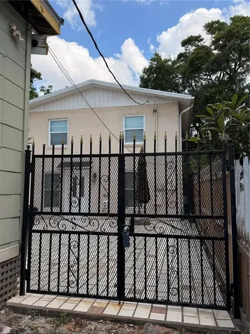 1212 E Columbus Drive Tampa FL 33605