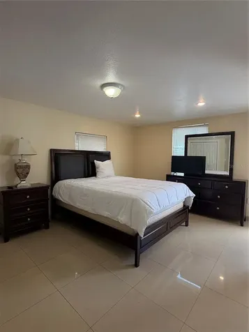 1212 E Columbus Drive Tampa FL 33605