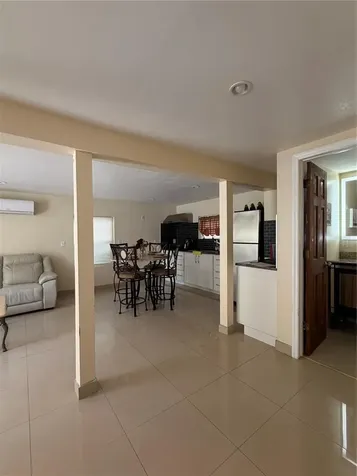 1212 E Columbus Drive Tampa FL 33605