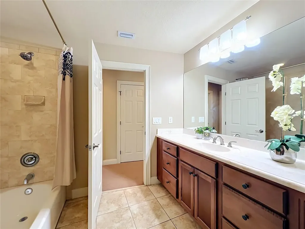 806 Johns Point Drive Winter Garden FL 34787